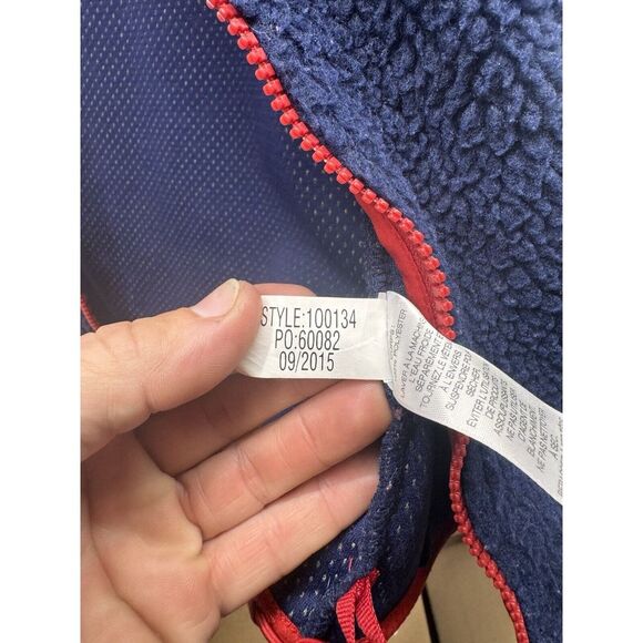 Vintage Vineyard Vines #100134 Sherpa Fleece‎ Men's Vest - Red and Blue - Small - Picture 12 of 15